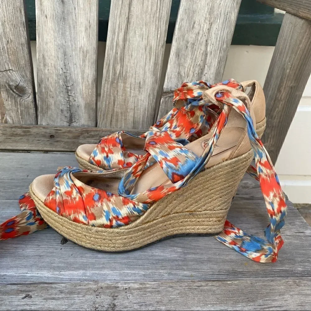 UGG Women's Lucianna Espadrille Sandals - Santorini Ikat 5.5